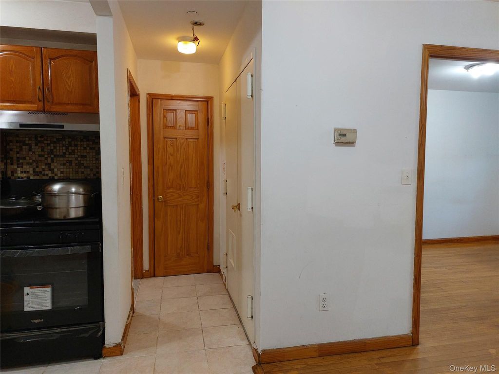 102-14 Lewis Avenue 2D, Corona, NY 11368 — photo 2