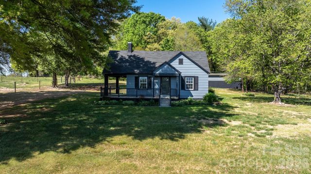 1975 Three Forks Church Road, Taylorsville, NC 28681
