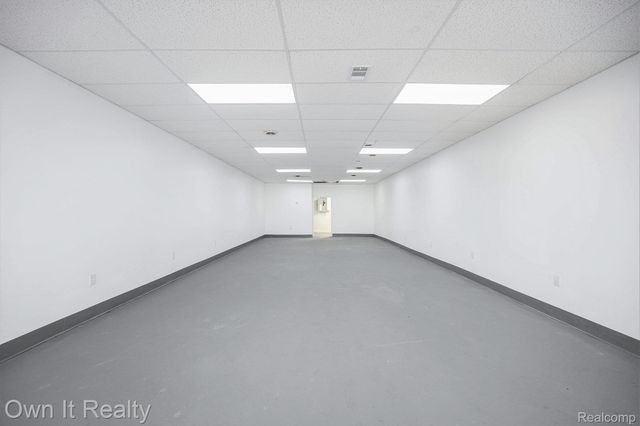 8866 Greenfield Road, Detroit, MI 48228