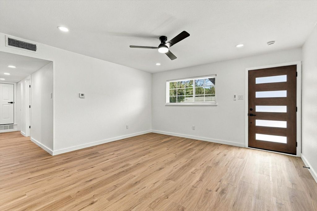 7713 Noreast Drive, North Richland Hills, TX 76180 — photo 3