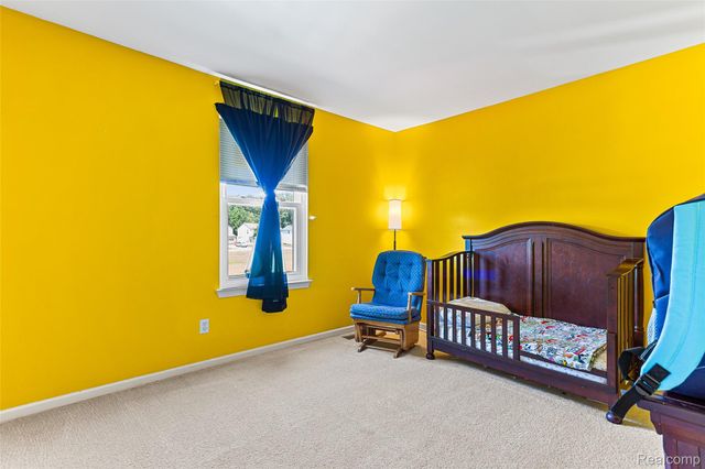 7921 Mallard Way, York Charter Township, MI 48197