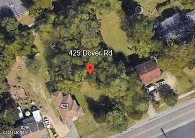 425 Dover Road, Toms River, NJ 08757