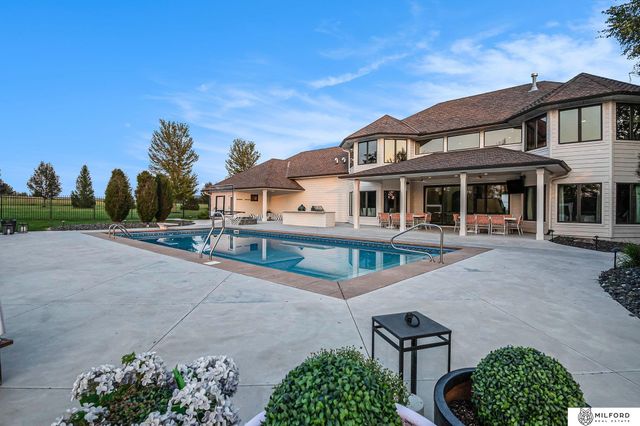 1580 Saint Tropez Circle, Yutan, NE 68073