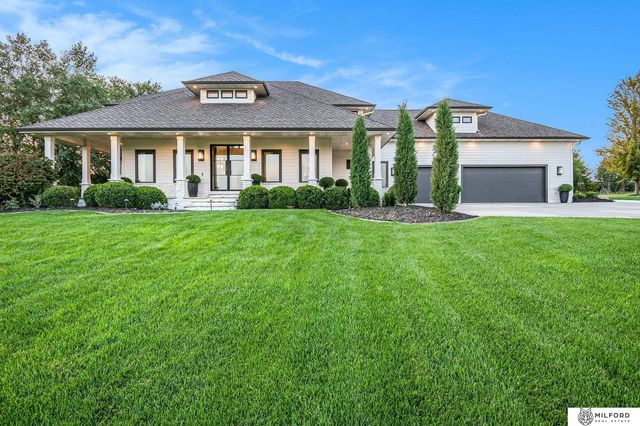1580 Saint Tropez Circle, Yutan, NE 68073