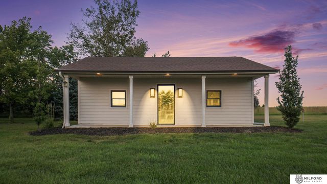1580 Saint Tropez Circle, Yutan, NE 68073