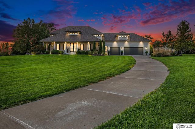 1580 Saint Tropez Circle, Yutan, NE 68073