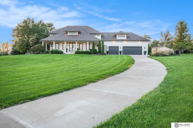 1580 Saint Tropez Circle, Yutan, NE 68073