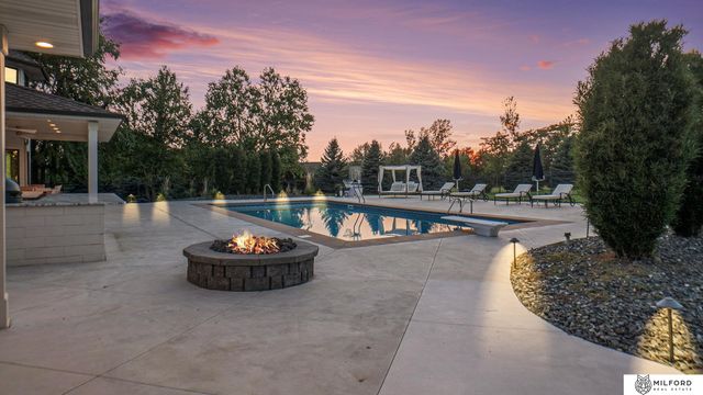 1580 Saint Tropez Circle, Yutan, NE 68073