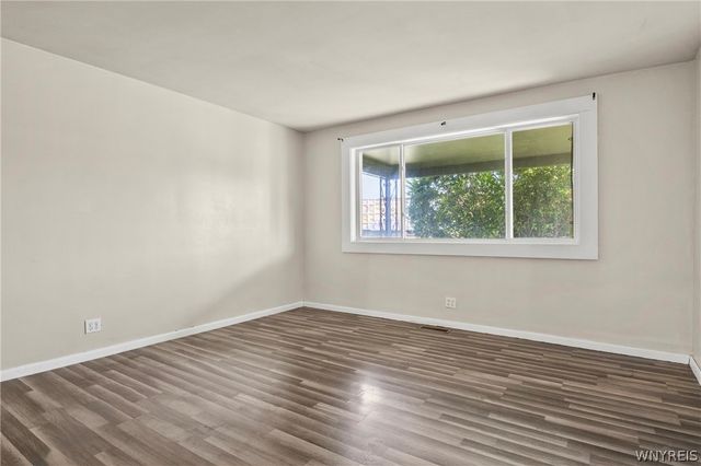 2279 Broadway Street, Cheektowaga, NY 14212