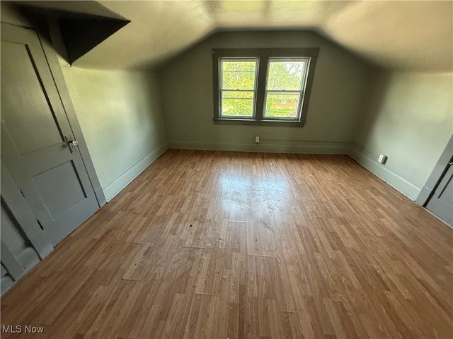 405 Drake Avenue, Youngstown, OH 44505