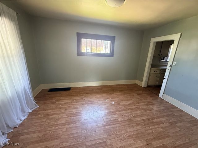 405 Drake Avenue, Youngstown, OH 44505