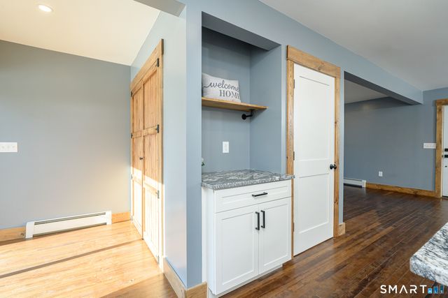 500 Old Colchester Road, Montville, CT 06382