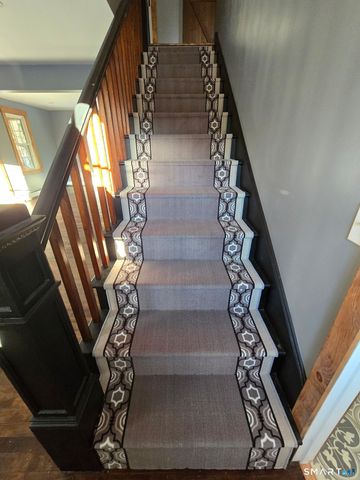 500 Old Colchester Road, Montville, CT 06382