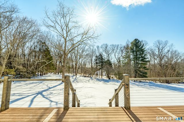 500 Old Colchester Road, Montville, CT 06382