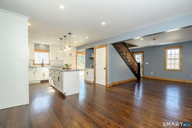 500 Old Colchester Road, Montville, CT 06382