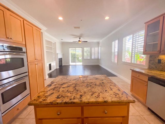 6520 Nebula Ct, Rocklin, CA 95677