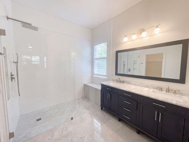 6520 Nebula Ct, Rocklin, CA 95677