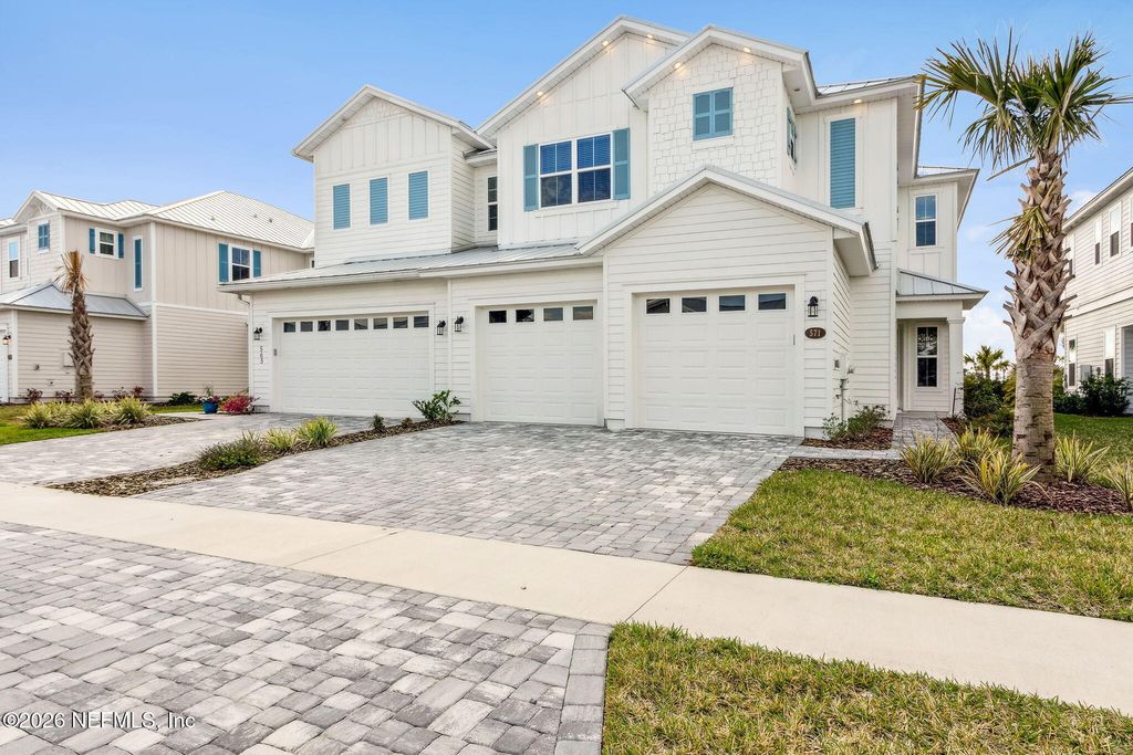 571 MARQUESA CIR Circle, St. Johns, FL 32259