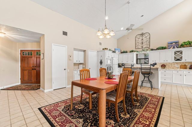 2839 Hemingway Drive, Montgomery, TX 77356