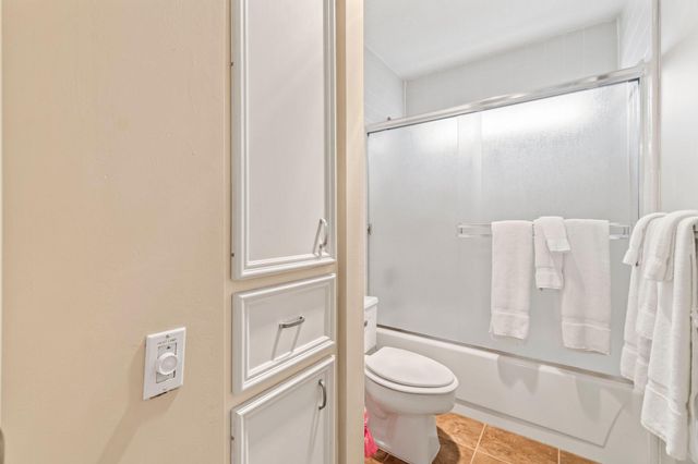 2839 Hemingway Drive, Montgomery, TX 77356