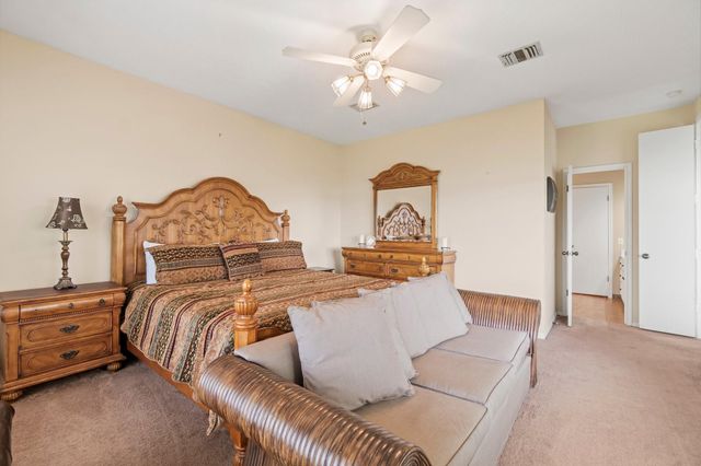 2839 Hemingway Drive, Montgomery, TX 77356