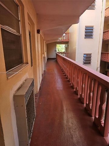 215 SE 3rd Ave 205A, Hallandale Beach, FL 33009