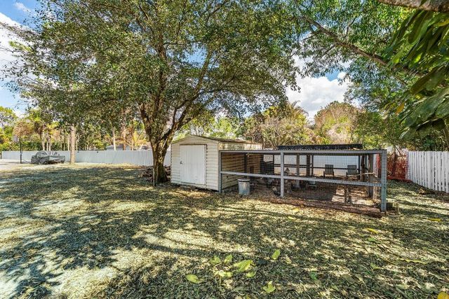 16058 E Alan Black Boulevard, Loxahatchee, FL 33470