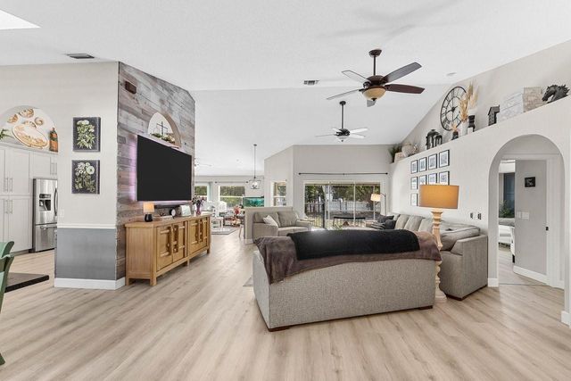 16058 E Alan Black Boulevard, Loxahatchee, FL 33470