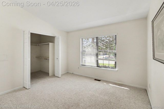 7184 Westchester Road 125, West Bloomfield Charter Township, MI 48322