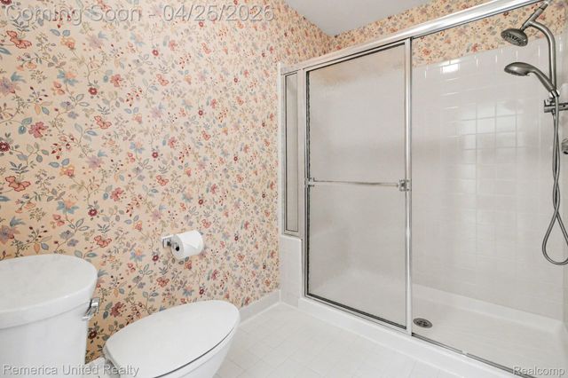 7184 Westchester Road 125, West Bloomfield Charter Township, MI 48322