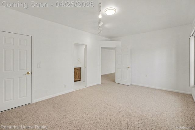 7184 Westchester Road 125, West Bloomfield Charter Township, MI 48322