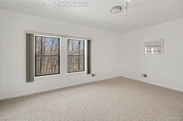 7184 Westchester Road 125, West Bloomfield Charter Township, MI 48322