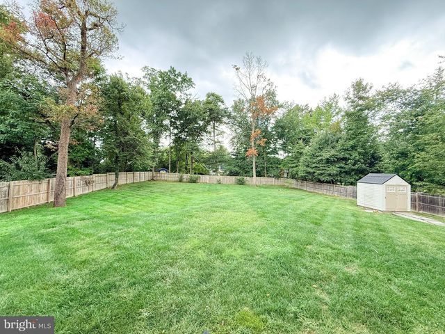208 SYPHERD DR, Newark, DE 19711