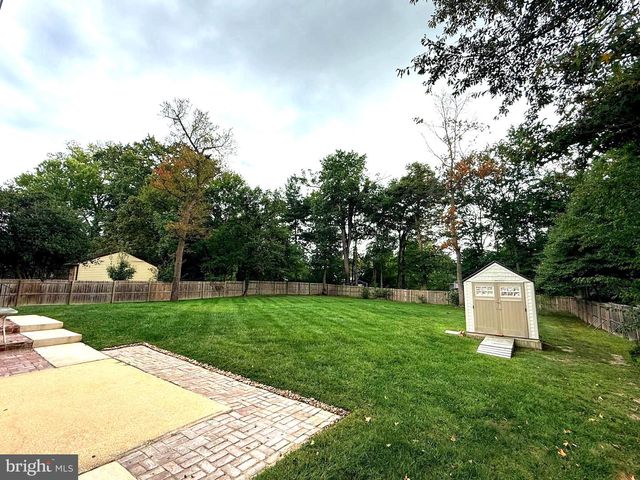 208 SYPHERD DR, Newark, DE 19711