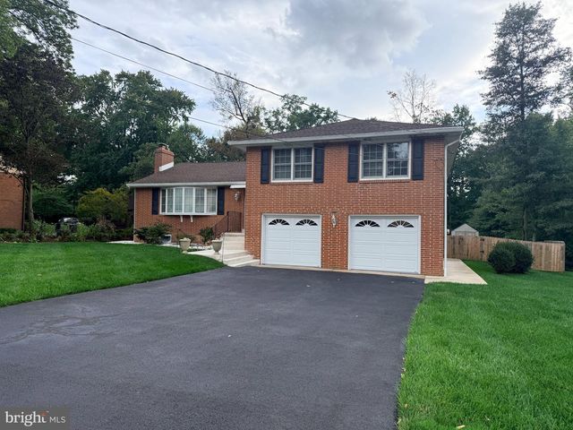 208 SYPHERD DR, Newark, DE 19711