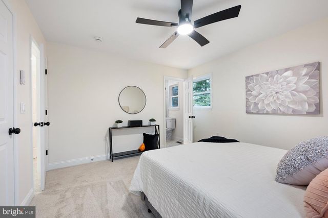 52 QUAIL HOLLOW DR, Dover, DE 19904