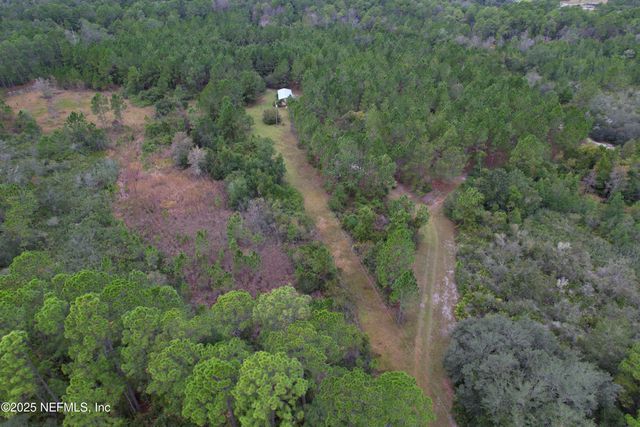 139 LAKEWAY Drive, Georgetown, FL 32139