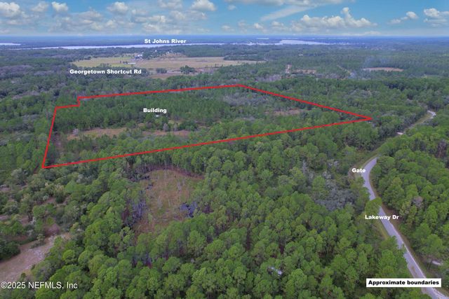 139 LAKEWAY Drive, Georgetown, FL 32139