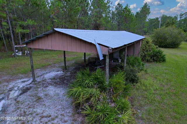 139 LAKEWAY Drive, Georgetown, FL 32139