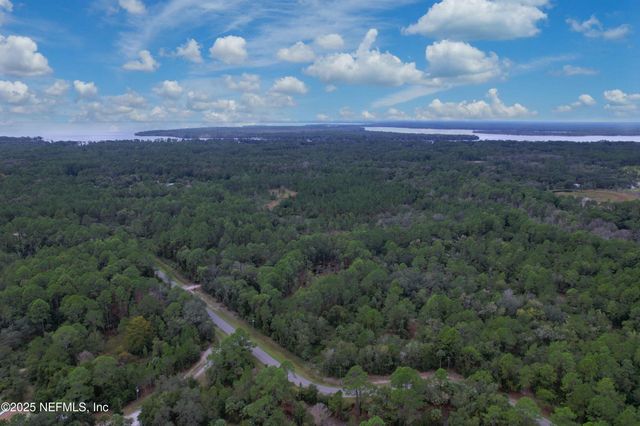139 LAKEWAY Drive, Georgetown, FL 32139