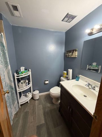15606 Vista Drive, Oak Forest, IL 60452