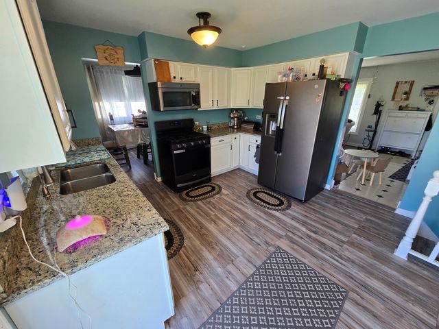 15606 Vista Drive, Oak Forest, IL 60452