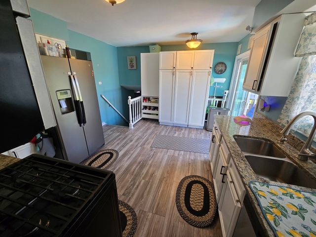 15606 Vista Drive, Oak Forest, IL 60452