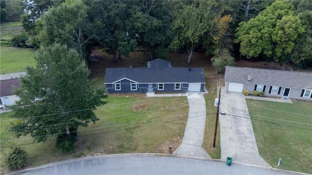 2127 Blue Creek Court, Conley, GA 30288
