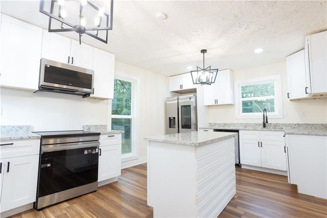 2127 Blue Creek Court, Conley, GA 30288