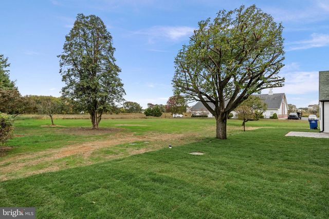 11 VALLEY FARM RD, Westampton, NJ 08060