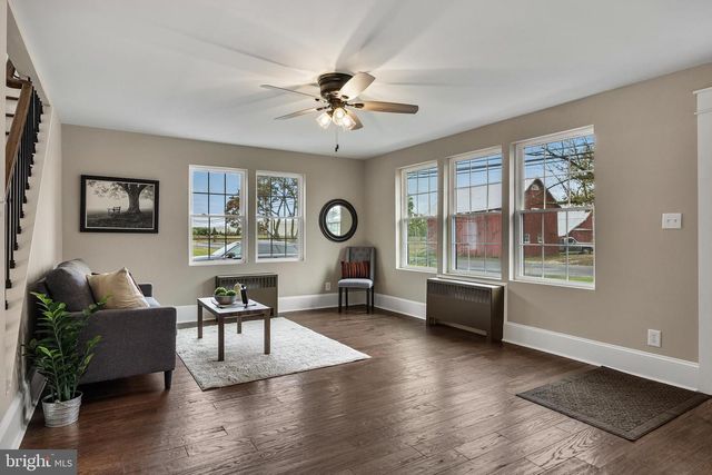 11 VALLEY FARM RD, Westampton, NJ 08060