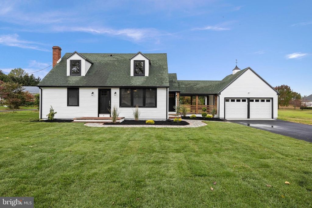 11 VALLEY FARM RD, Westampton, NJ 08060