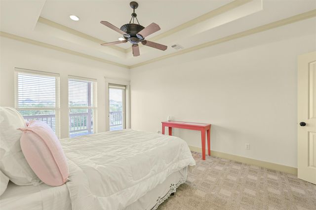 13610 Windlass Circle, Galveston, TX 77554