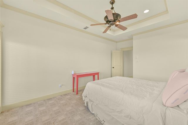 13610 Windlass Circle, Galveston, TX 77554